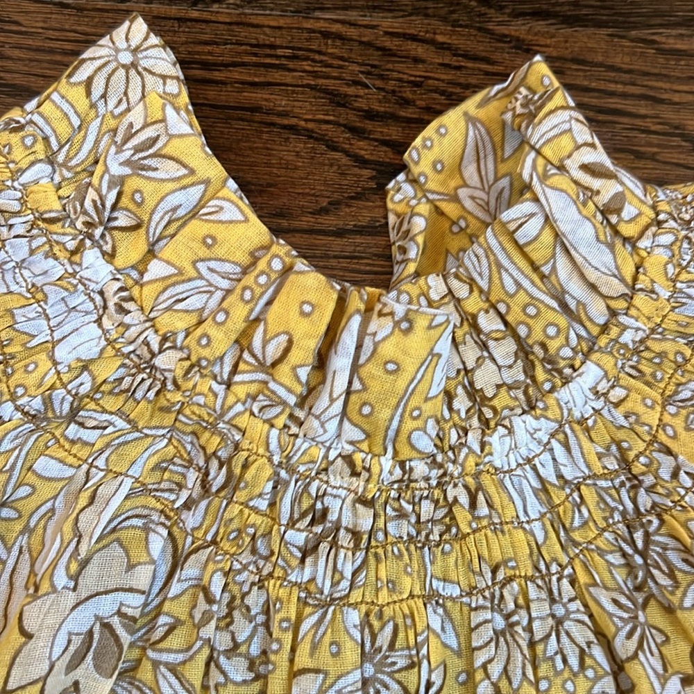 Sundry Ruffle Neck Blouse Size Small - Picture 2 of 5
